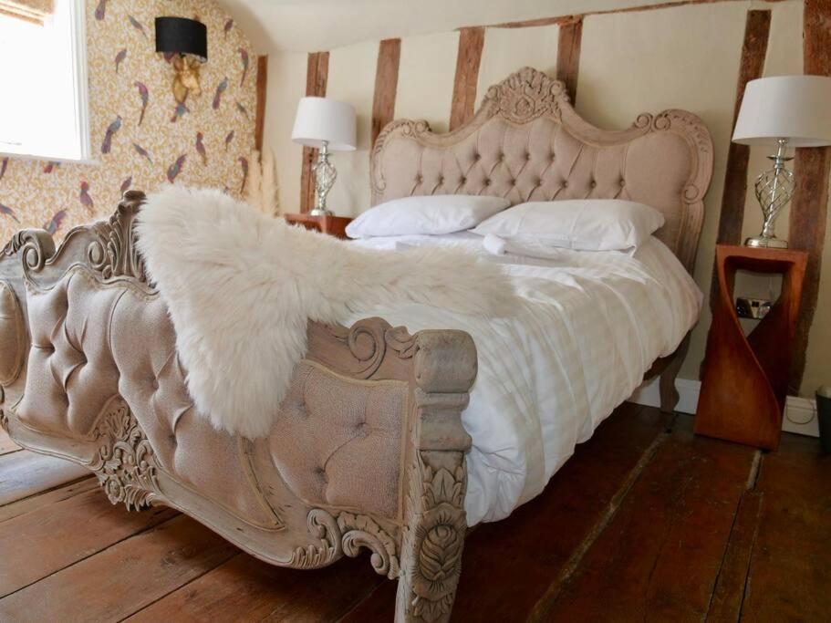 Вилла Huge Luxury 8 Bed Manor House Hot Tub Pool Table Саффрон-Уолден Экстерьер фото